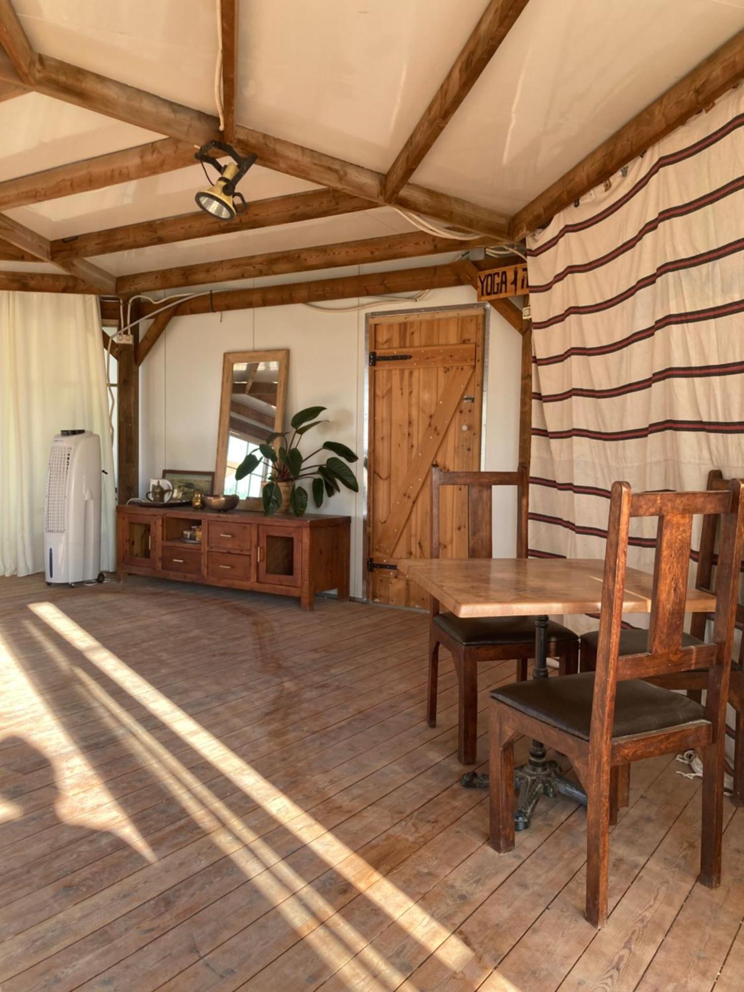 Tobiana Desert Lodging Negev 'Ezuz Экстерьер фото